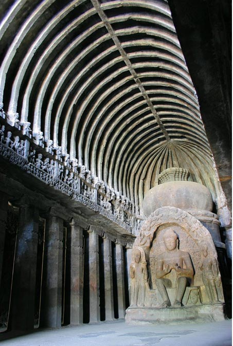 Hay otras cuevas budistas en la India, entre ellas las bellas Cuevas de Ellora. (Y.Shishido/CC BY SA 3.0) 