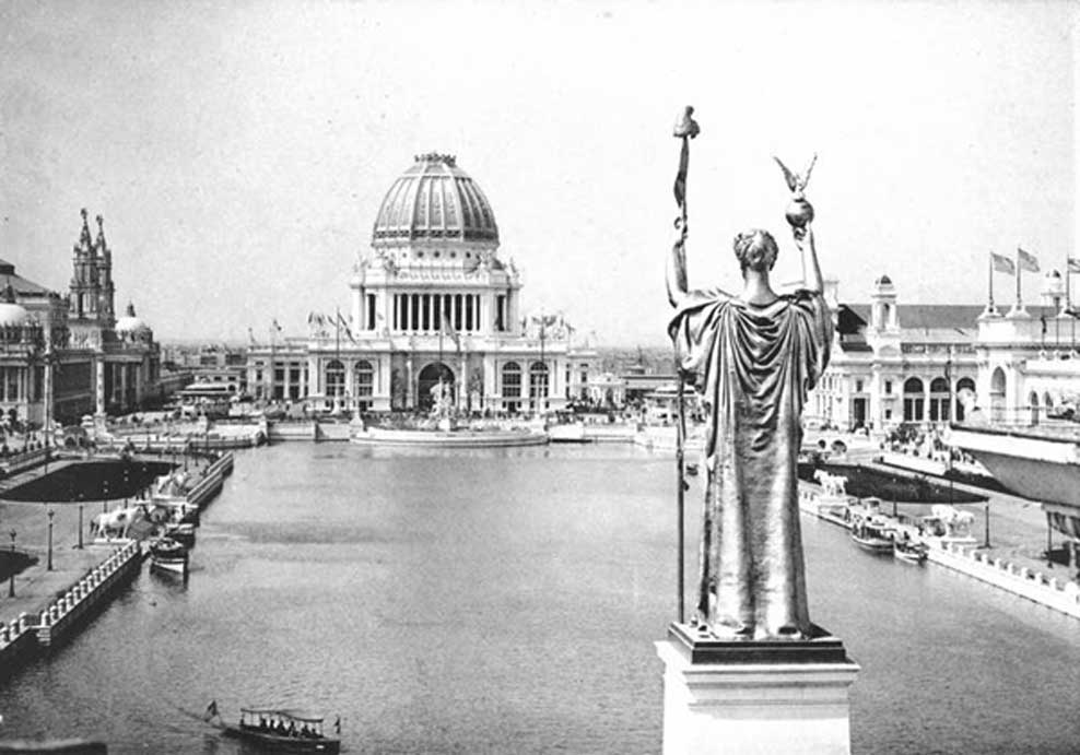  Panorámica desde el Peristilo, Corte de Honor y Gran Estanque de la Exposición Colombina Mundial de 1893 celebrada en Chicago. (Dominio público)