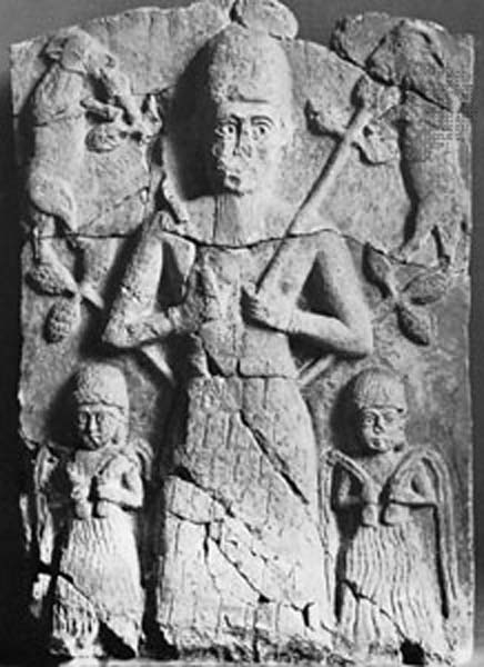 Tammuz, relieve de alabastro hallado en Ashur, c. 1500 a. C.; Museos Estatales de Berlín, Alemania (Imagen: Foto Marburg/Art Resource, Nueva York)