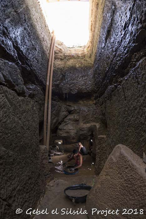 Una de las dos cÃ¡maras es accesible y estÃ¡ siendo investigada minuciosamente. (CortesÃ­a de Â© Gebel el Silsila Project)