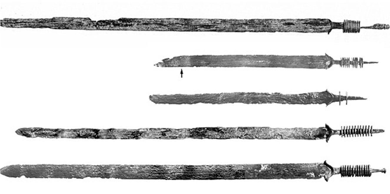 Нож древних германцев 4 буквы. Мечи древних германцев. Меч древнего германца. Мечи у германцев 1 века. Археология древних германцев.