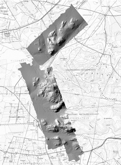 Imagen lÃ¡ser de Kweneng superpuesta sobre un mapa de la zona. (Fuente: Universidad del Witwatersrand)