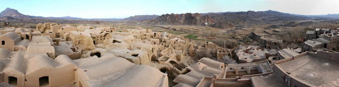 Vista panorámica de la Ciudad Vieja de Kharanaq, en Irán. (Ben and Asho / Flickr)