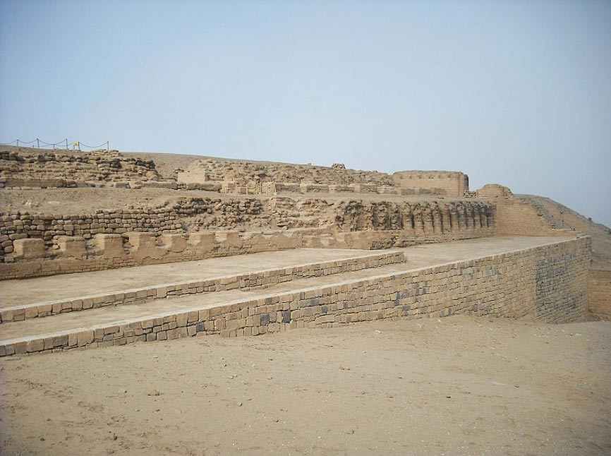 El Templo del Sol de Pachacámac situado en el distrito de Lurín, Lima, Perú. (CC BY 3.0)