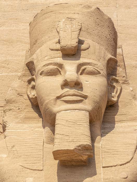 Abu Simbel, el Gran Templo de RamsÃ©s II, Egipto (Alfredo / Adobe Stock)