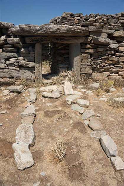 Casa del dragón, Evbia, Grecia. (siete_vidas1 / Adobe Stock)