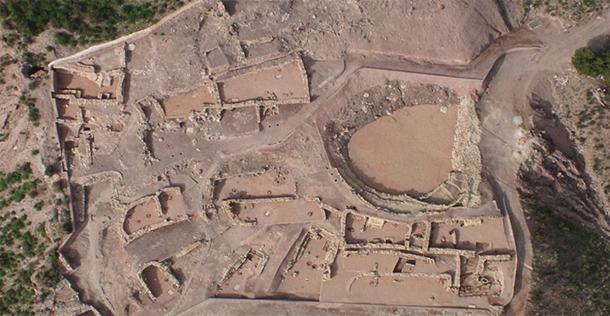 Toma aérea del sitio de excavación El Argar La Bastida. (UAB)