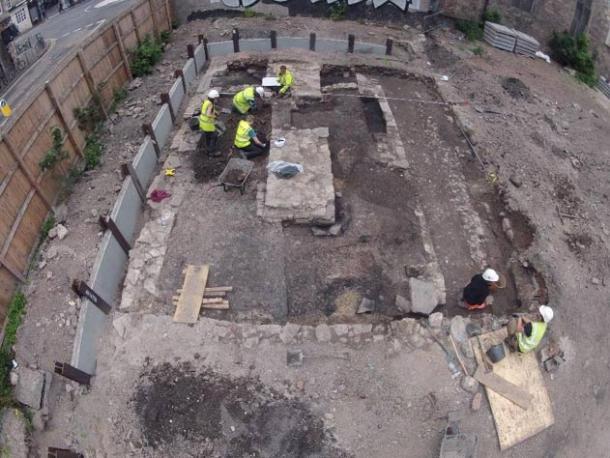 Panorámica del sitio de excavación arqueológica en Edimburgo. (Arqueología AOC)