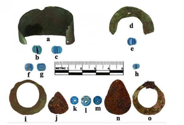 Estos artefactos precolombinos encontrados en Alaska son los artículos fabricados en Europa más antiguos jamás descubiertos en América del Norte. (ML Kunz et al. / Antigüedad americana)