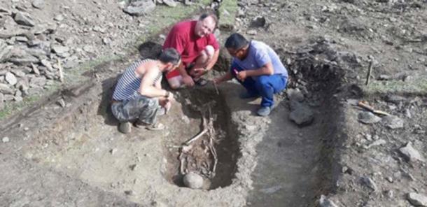 Artur Kharinsky y sus colegas encontraron la tumba en el norte de Mongolia, cerca de la frontera rusa. (Artur Kharinsky / Los tiempos siberianos)