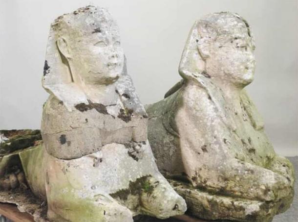 Las antiguas estatuas de la esfinge egipcia aquí han sobrevivido miles de años, pero se han desgastado con el tiempo. (Mander Auctioneers)