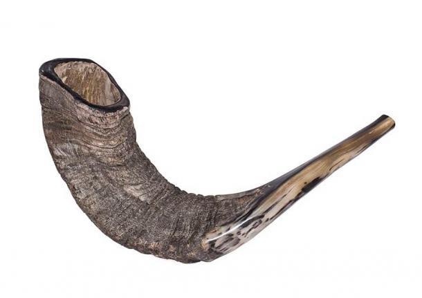 Un cuerno de carnero para el ritual shofar. (Zachi Evenor / CC BY 3.0)