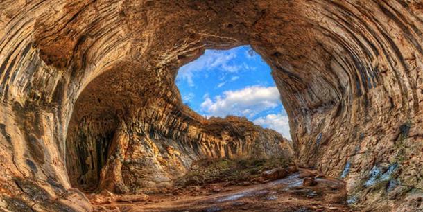 Cueva de Prohodna, Bulgaria. (Kaloyan Karaivanov / CC BY SA 4.0)