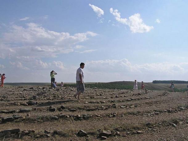 Espirales rituales de piedras hechas por Rodnovers en los alrededores de Arkaim. (Kudrjashov Andrey / CC BY 3.0)