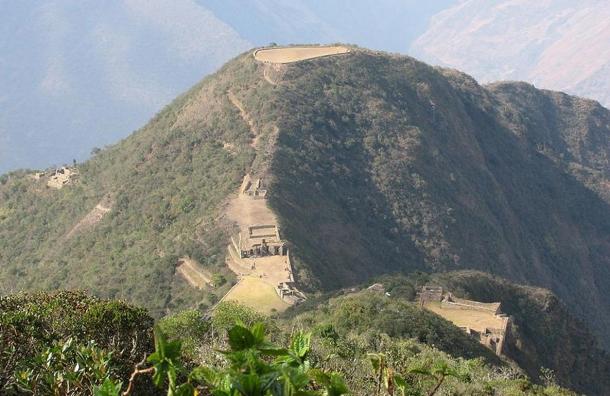 Es una dura caminata para llegar a la cima de Choquequirao, pero todo esto puede cambiar con planes para instalar un teleférico